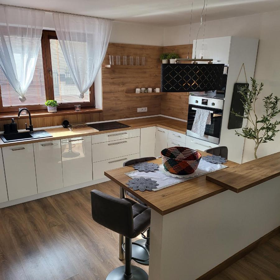 Oli Apartments Senec Ngoại thất bức ảnh