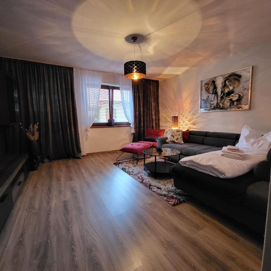 Oli Apartments Senec Ngoại thất bức ảnh